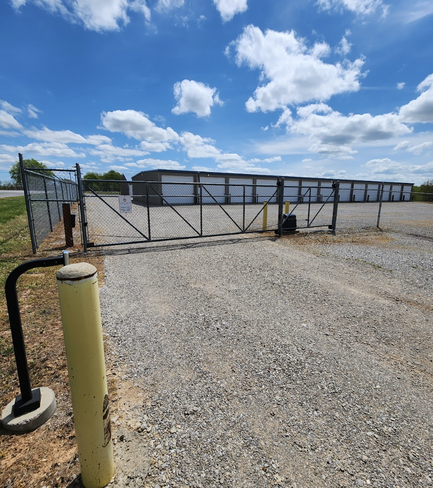 Fenced & Gated Self Storage in Mount Vernon, MO